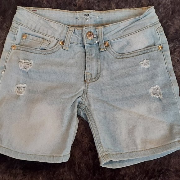 Youth Girls ~ 7 For All Mankind ~ Distressed Jean Shorts 💕 - Picture 1 of 7